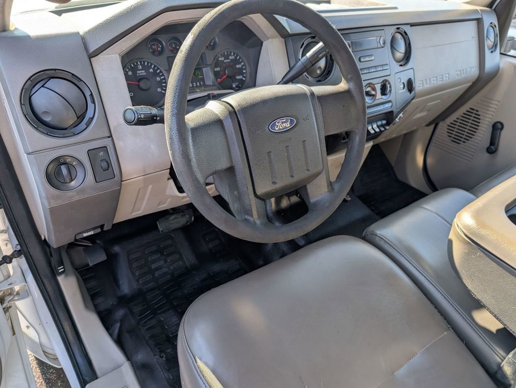 Used 2009 Ford F350 XL image 18