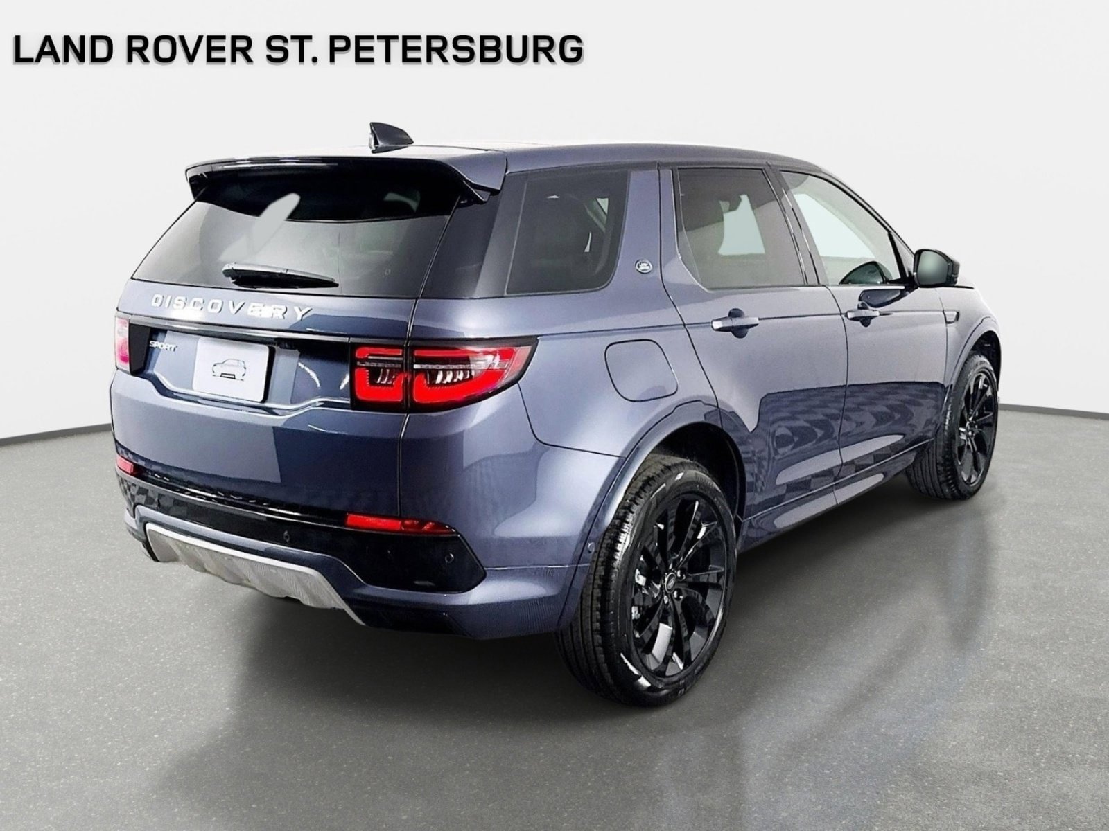 Used 2025 Land Rover Discovery Sport S AWD/4WD image 5