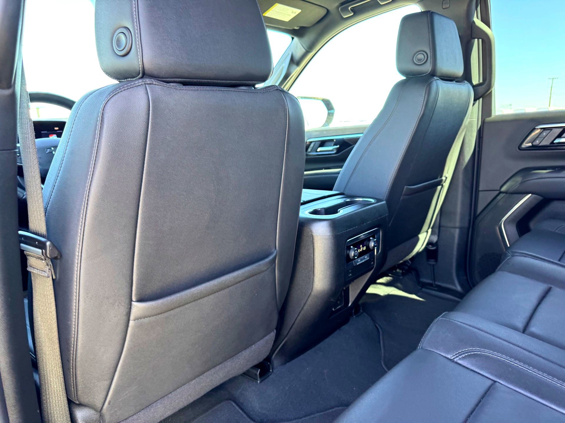 Used 2025 Chevrolet Tahoe Z71 image 21