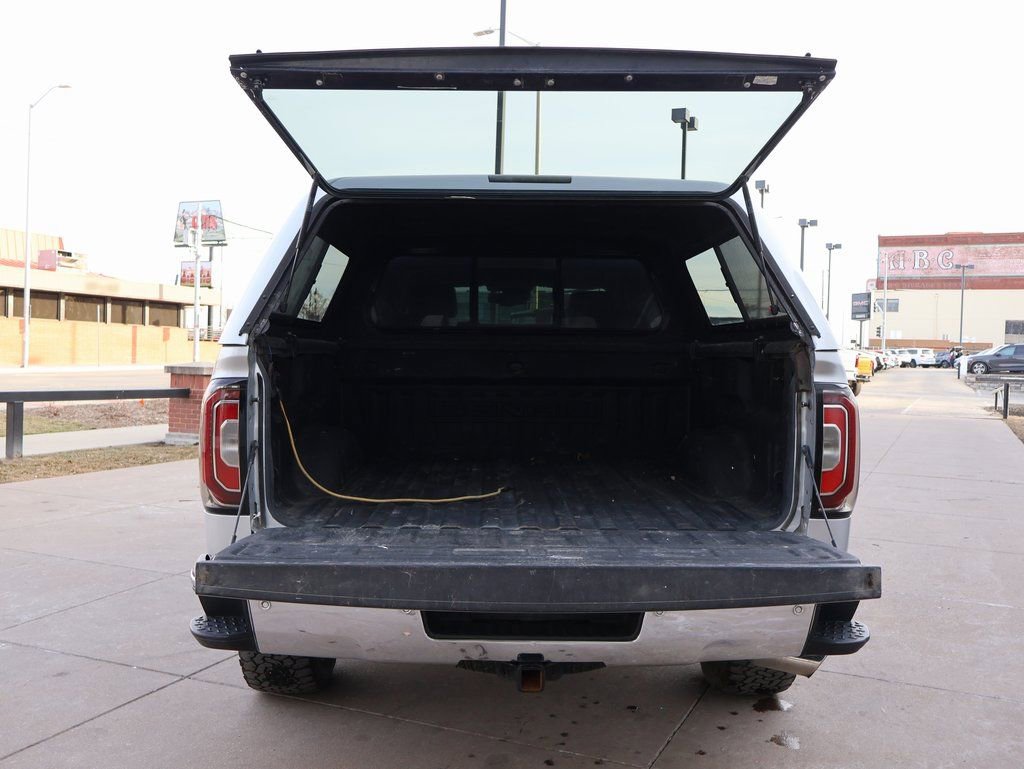 Used 2018 GMC Sierra 1500 Denali AWD/4WD image 18