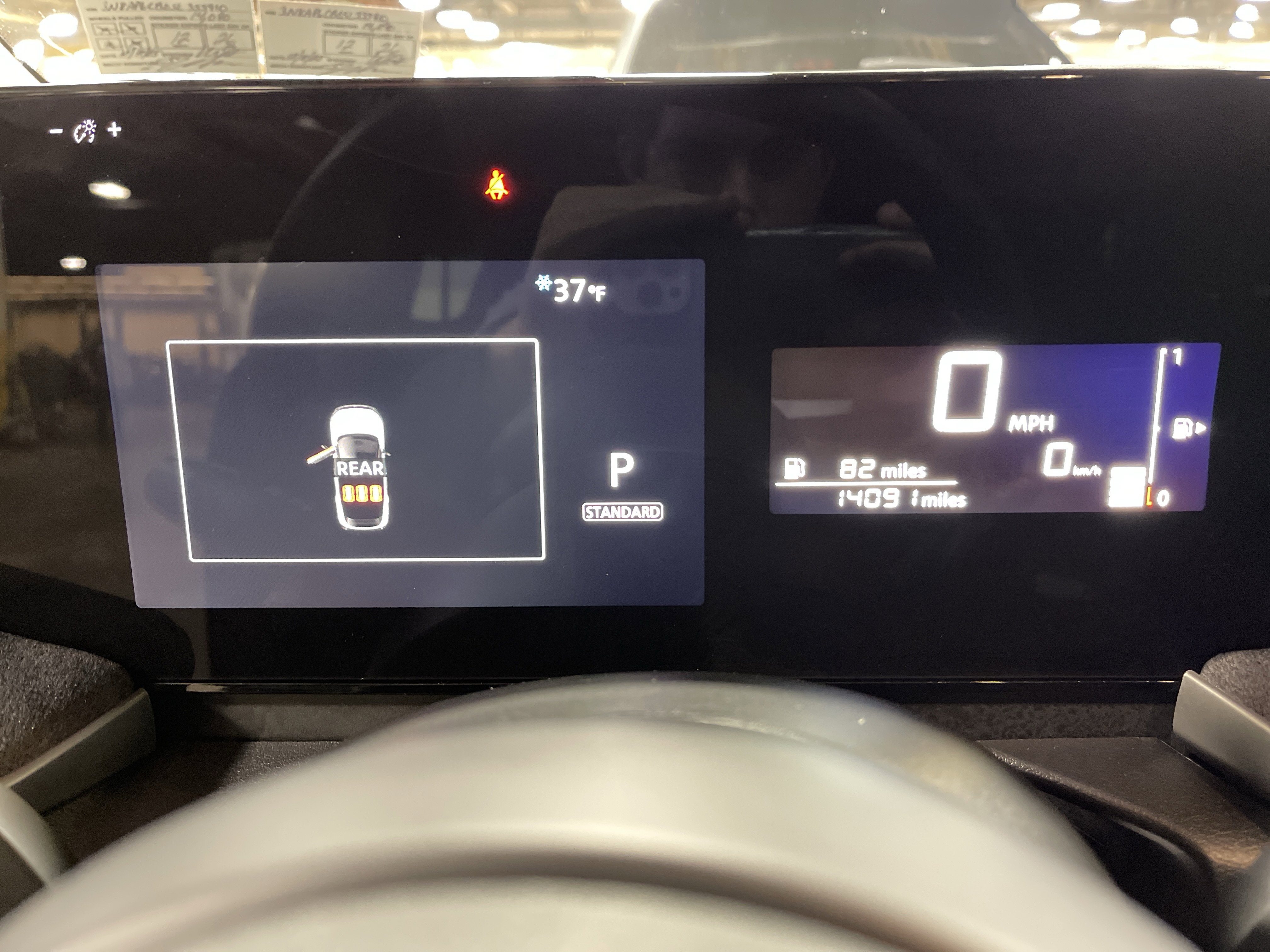 Used 2025 Nissan Kicks SV image 21