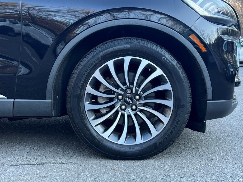 Certified 2022 Lincoln Aviator Reserve image 8