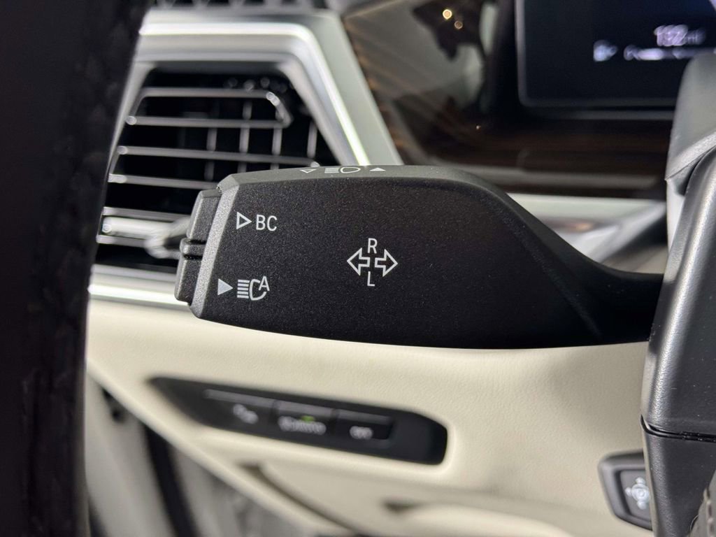 Used 2026 BMW X5 xDrive40i image 21