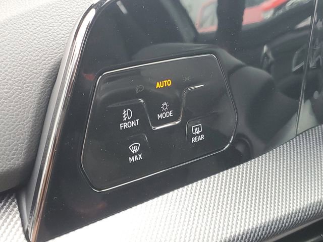 New 2025 Volkswagen GTI SE image 13