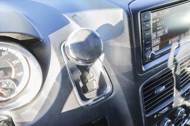 Used 2018 Dodge Grand Caravan SXT w/ Blacktop Package image 20