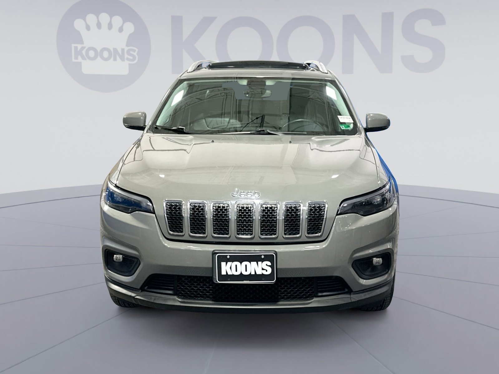 Used 2019 Jeep Cherokee Latitude Plus w/ Comfort/Convenience Group image 11