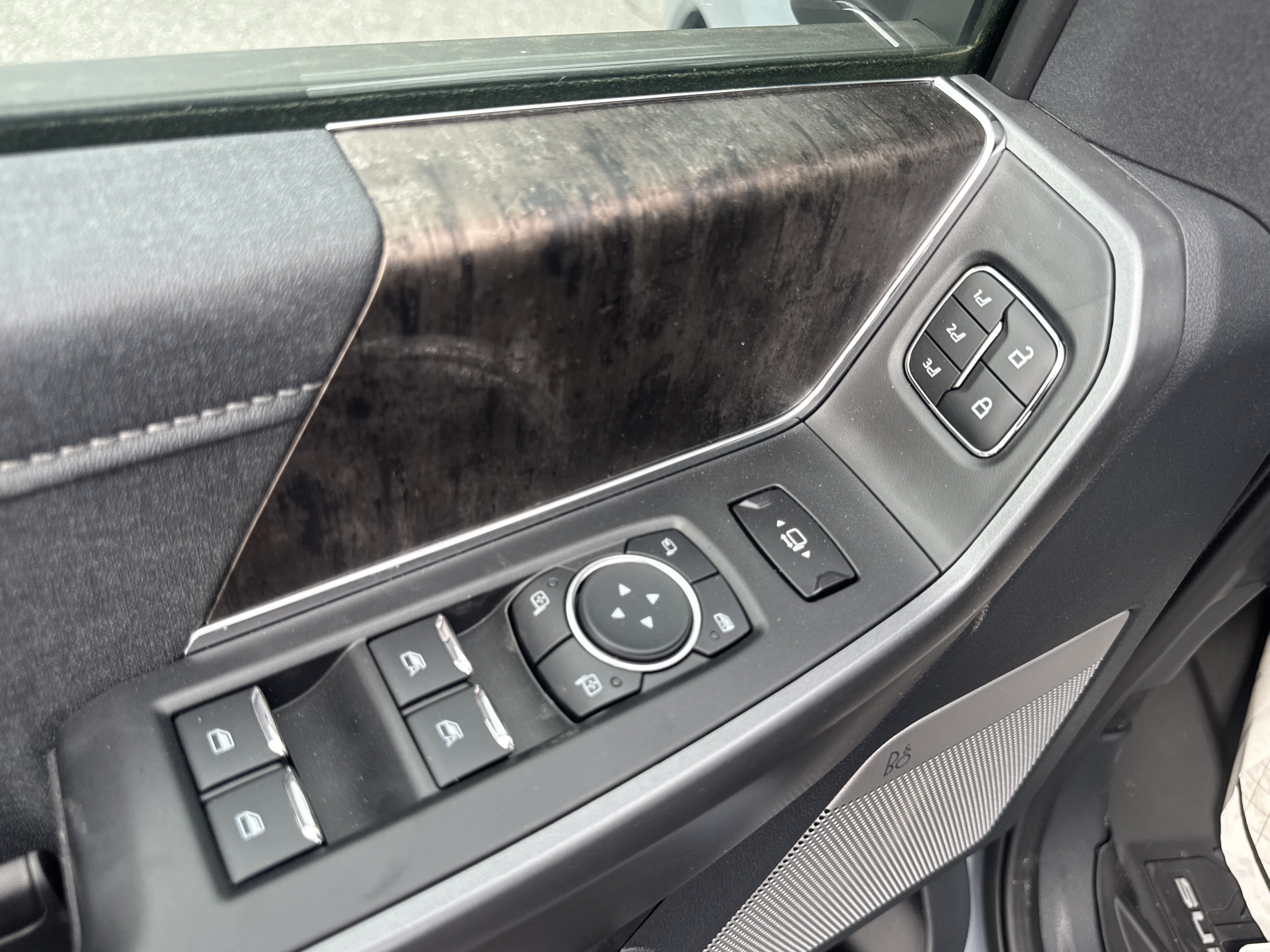 New 2026 Ford F350 Lariat w/ Black Appearance Package AWD/4WD image 10