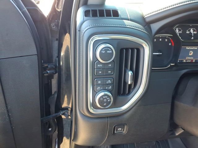 Used 2021 GMC Sierra 3500 SLT w/ SLT Convenience Package image 18