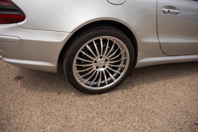 Used 2003 Mercedes-Benz SL 55 AMG image 9