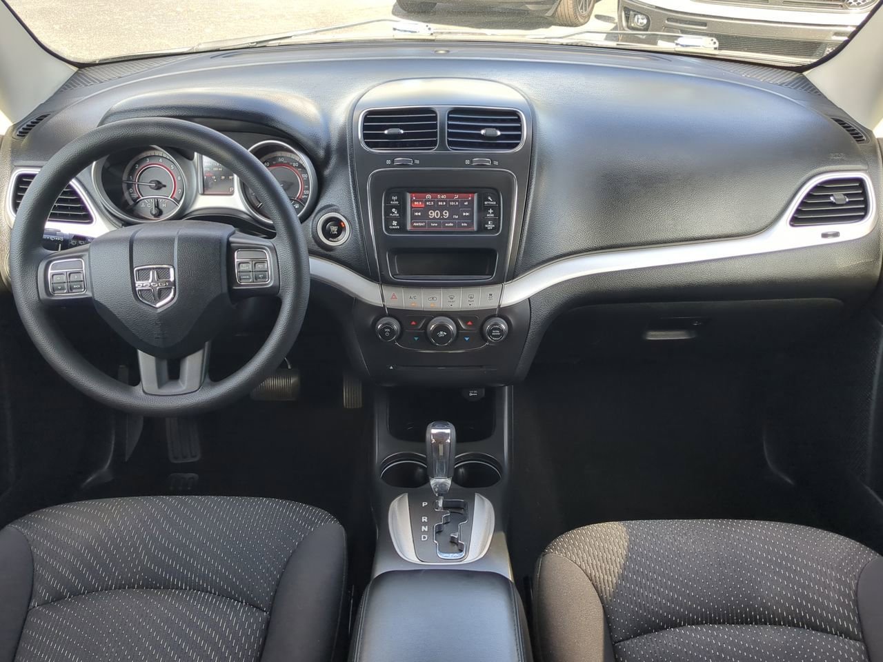 Used 2015 Dodge Journey SXT w/ Flexible Seating Group image 15