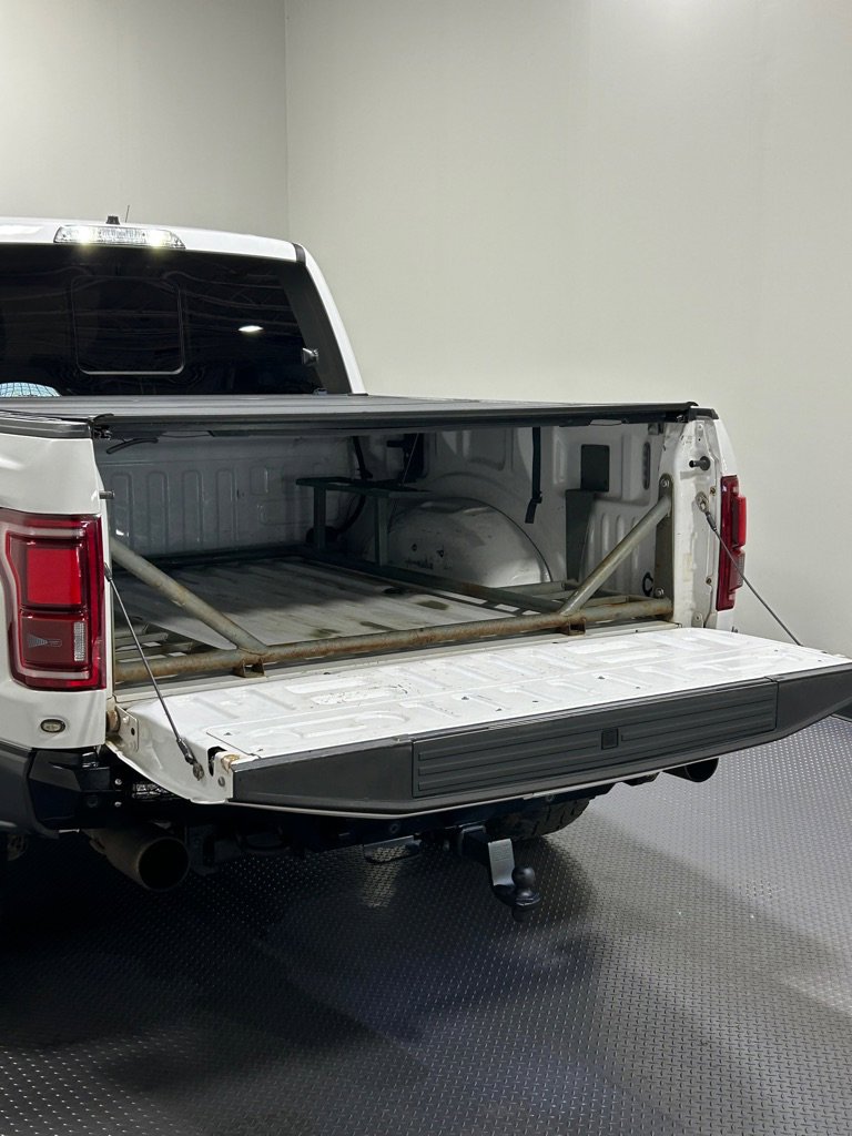 Used 2018 Ford F150 Raptor w/ Equipment Group 802A Luxury image 13