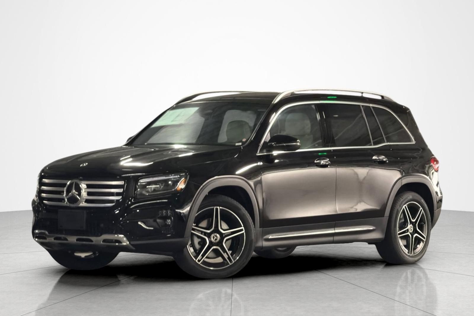 New 2026 Mercedes-Benz GLB 250
