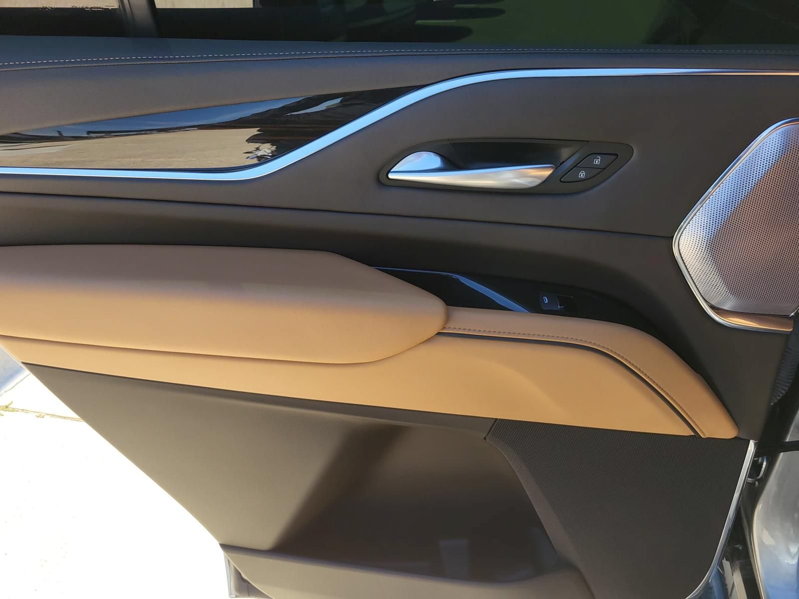 Used 2023 Cadillac Escalade Sport w/ Touring Package RWD image 13