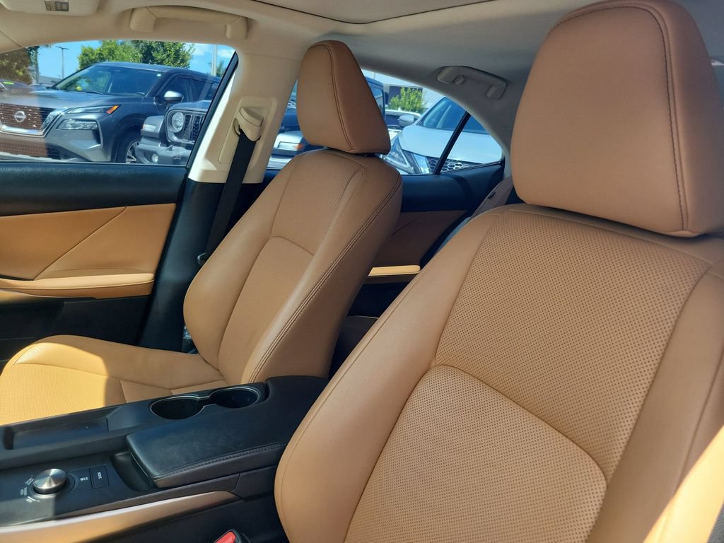 Used 2019 Lexus IS 300 w/ Accessory Package 2 RWD image 17