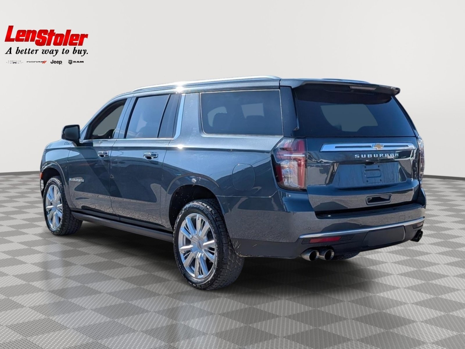 Used 2021 Chevrolet Suburban High Country w/ Premium Package image 3