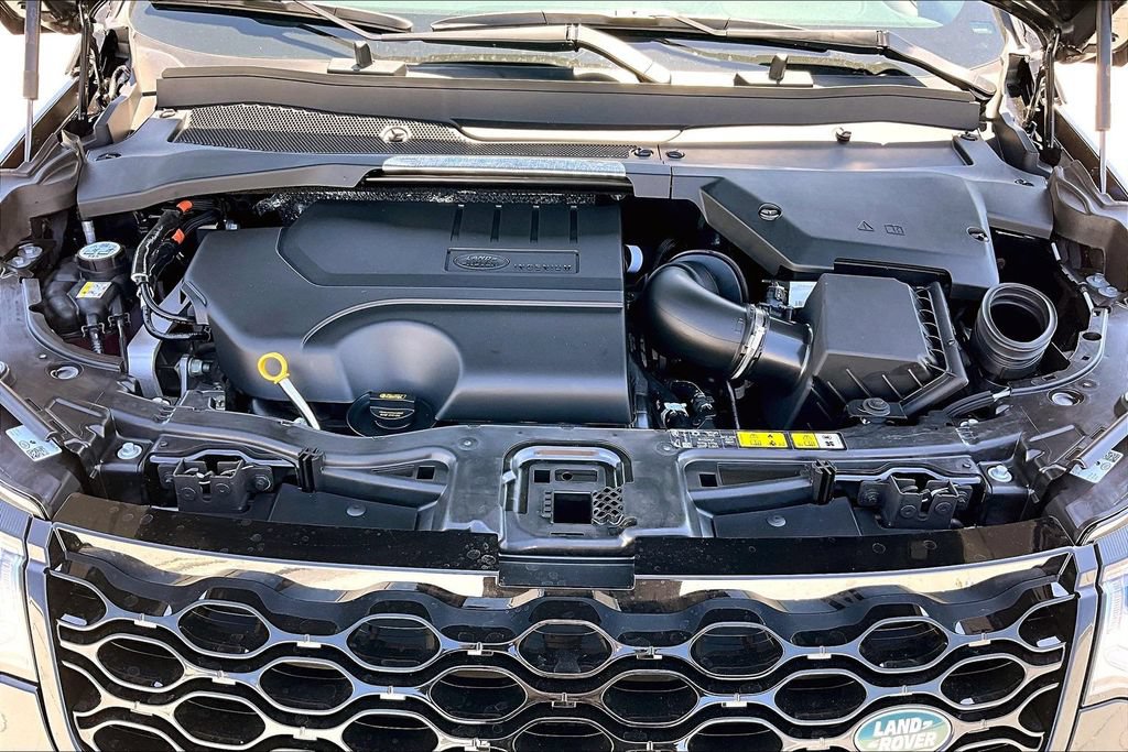 New 2026 Land Rover Discovery Sport Landmark AWD/4WD image 12