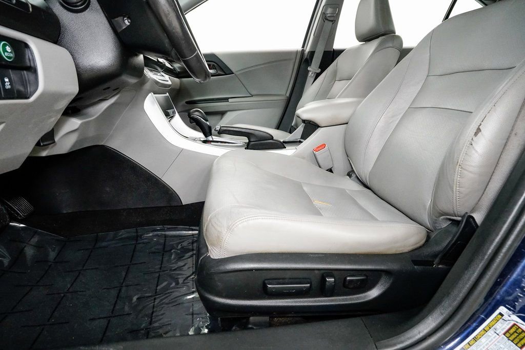 Used 2015 Honda Accord EX-L image 10