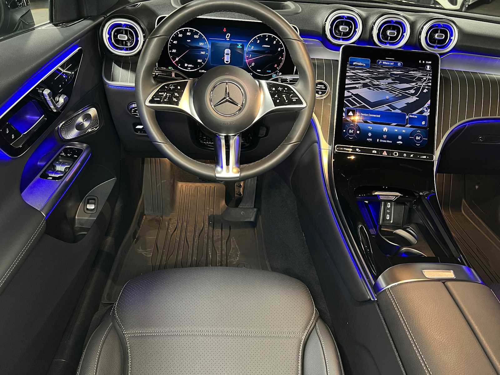 Certified 2025 Mercedes-Benz GLC 300 4MATIC image 44