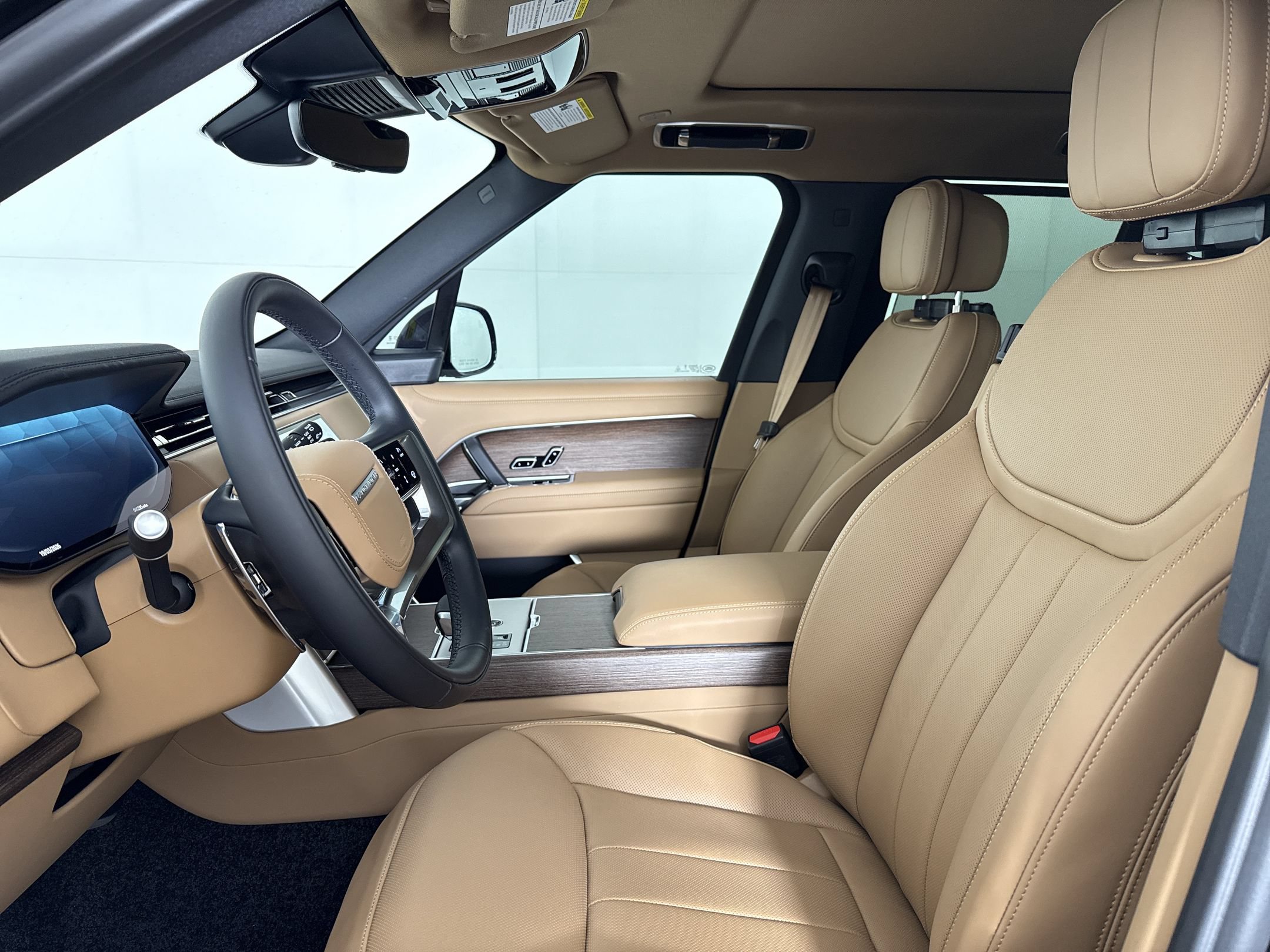 New 2026 Land Rover Range Rover SE AWD/4WD image 5
