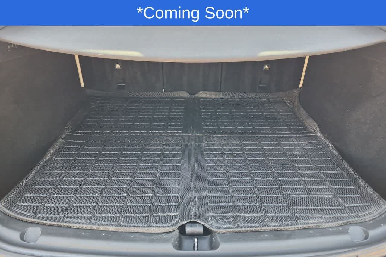 Used 2023 Tesla Model Y Long Range AWD/4WD image 30