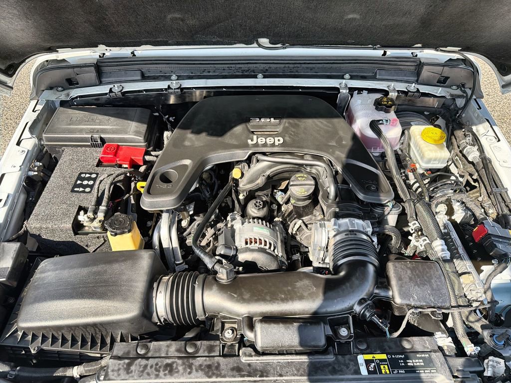 Used 2018 Jeep Wrangler Unlimited Sport S image 17