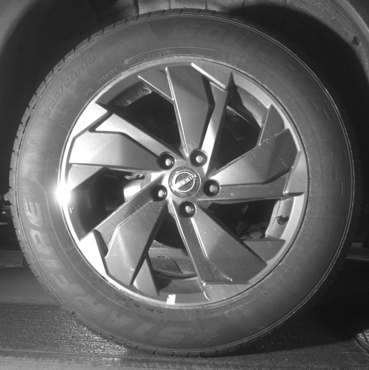 Used 2025 Nissan Rogue SV FWD image 15