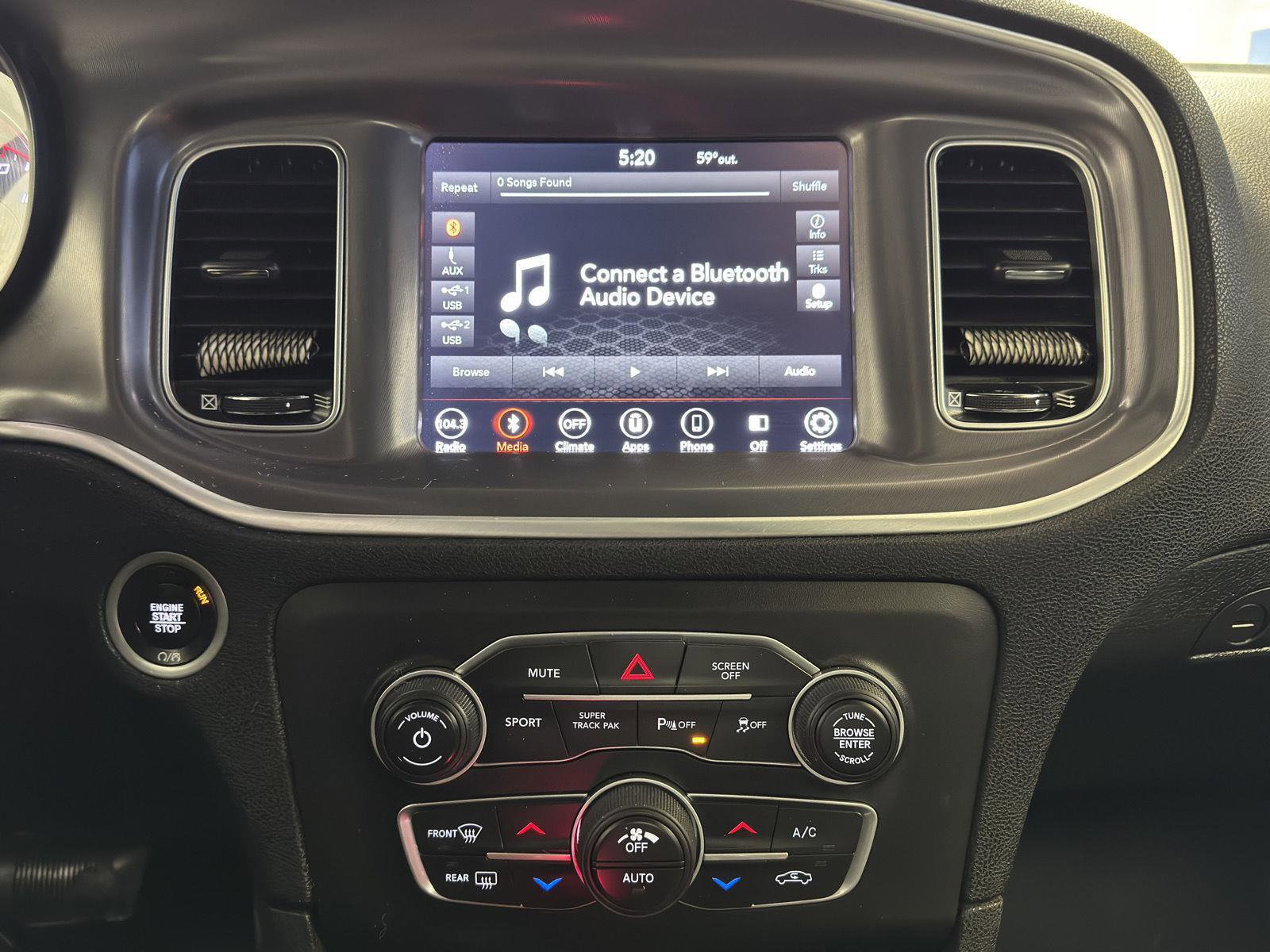 Used 2019 Dodge Charger SXT image 20