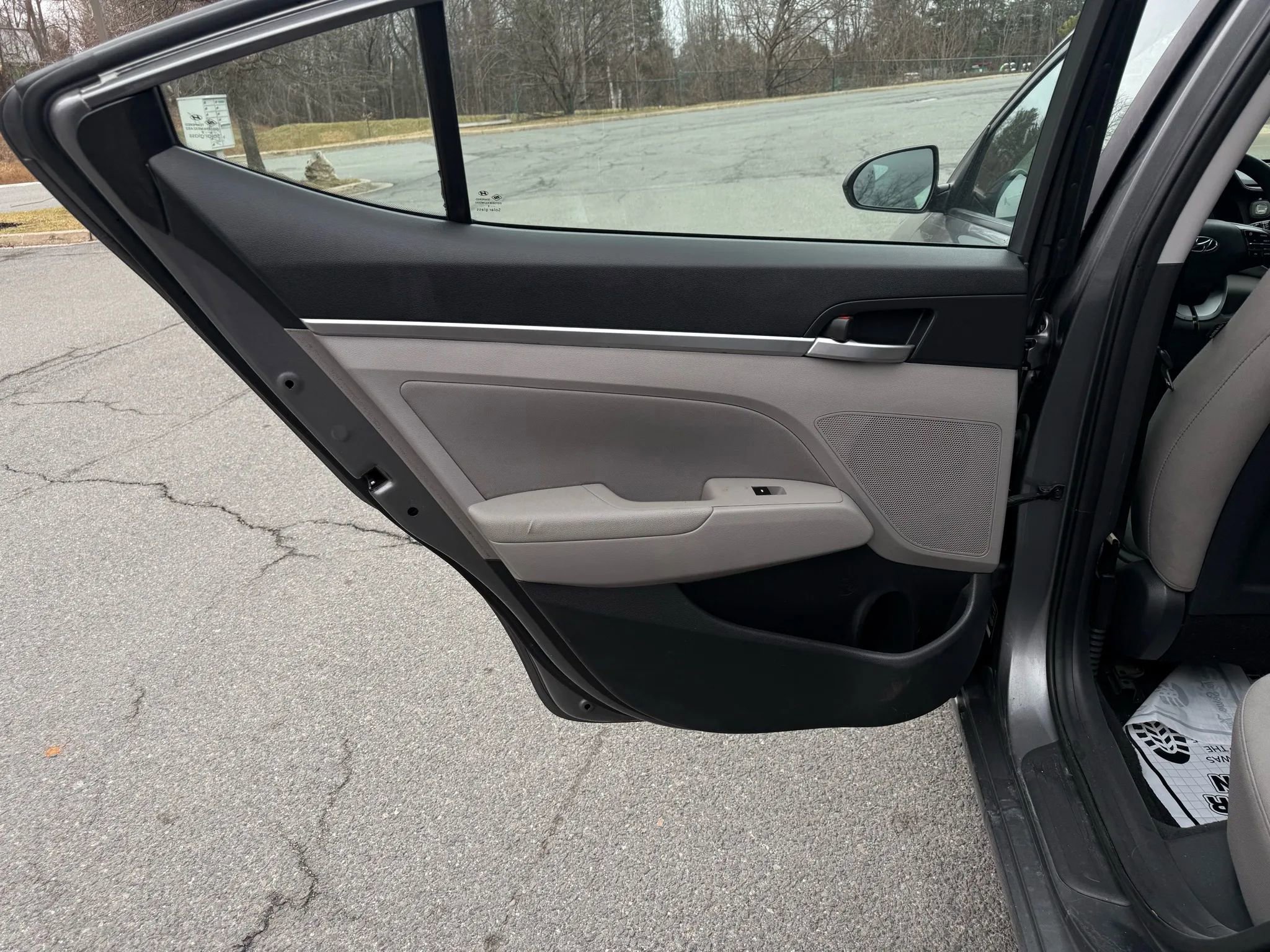 Used 2020 Hyundai Elantra SEL image 22