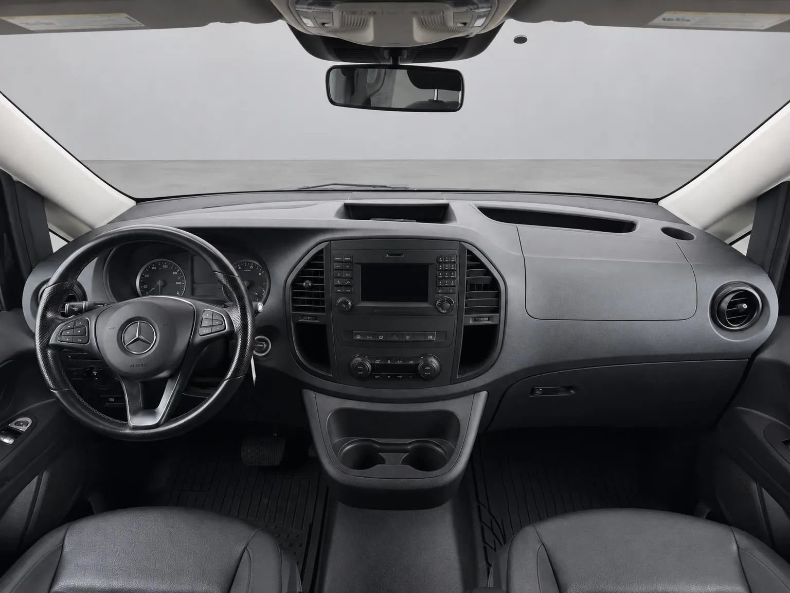 Used 2020 Mercedes-Benz Metris Passenger image 42