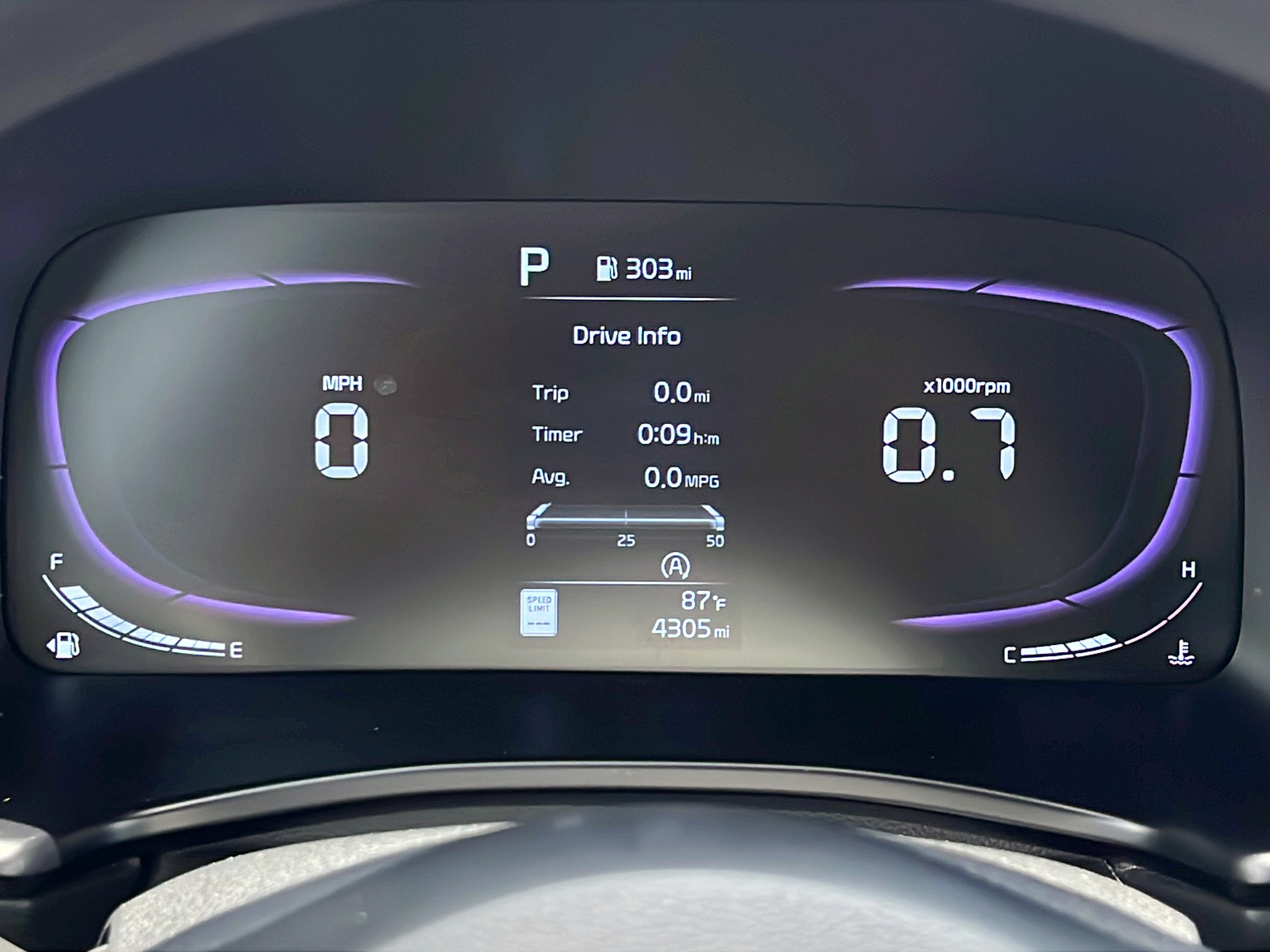 Certified 2025 Kia Soul LX w/ LX Technology Package FWD image 20