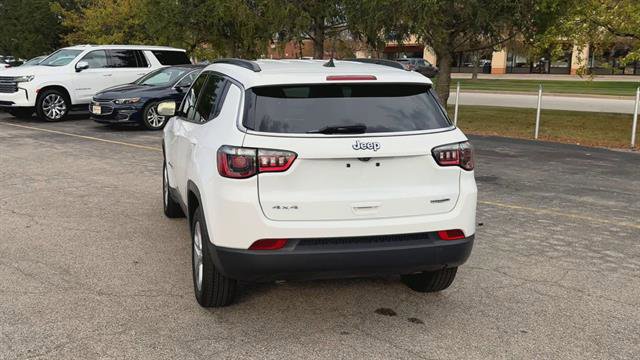 Used 2023 Jeep Compass Latitude image 7