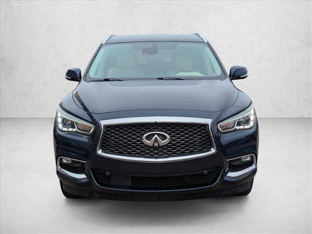 Used 2019 INFINITI QX60 Luxe w/ Essential Package image 2