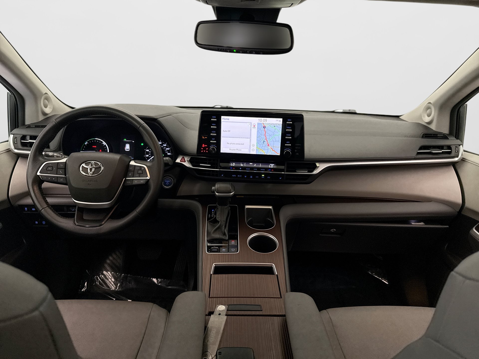 Used 2024 Toyota Sienna XLE w/ XLE Plus Package AWD/4WD image 14