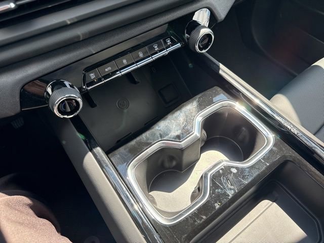 New 2026 Chevrolet Silverado EV LT image 27