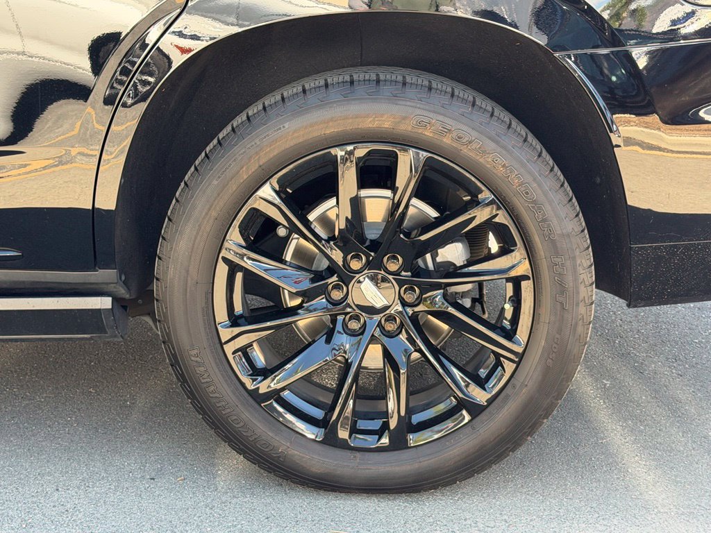Used 2023 Cadillac Escalade Sport w/ LPO, ONYX Package RWD image 18
