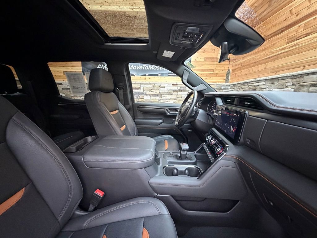 Used 2024 GMC Sierra 1500 AT4 w/ Technology Package image 14
