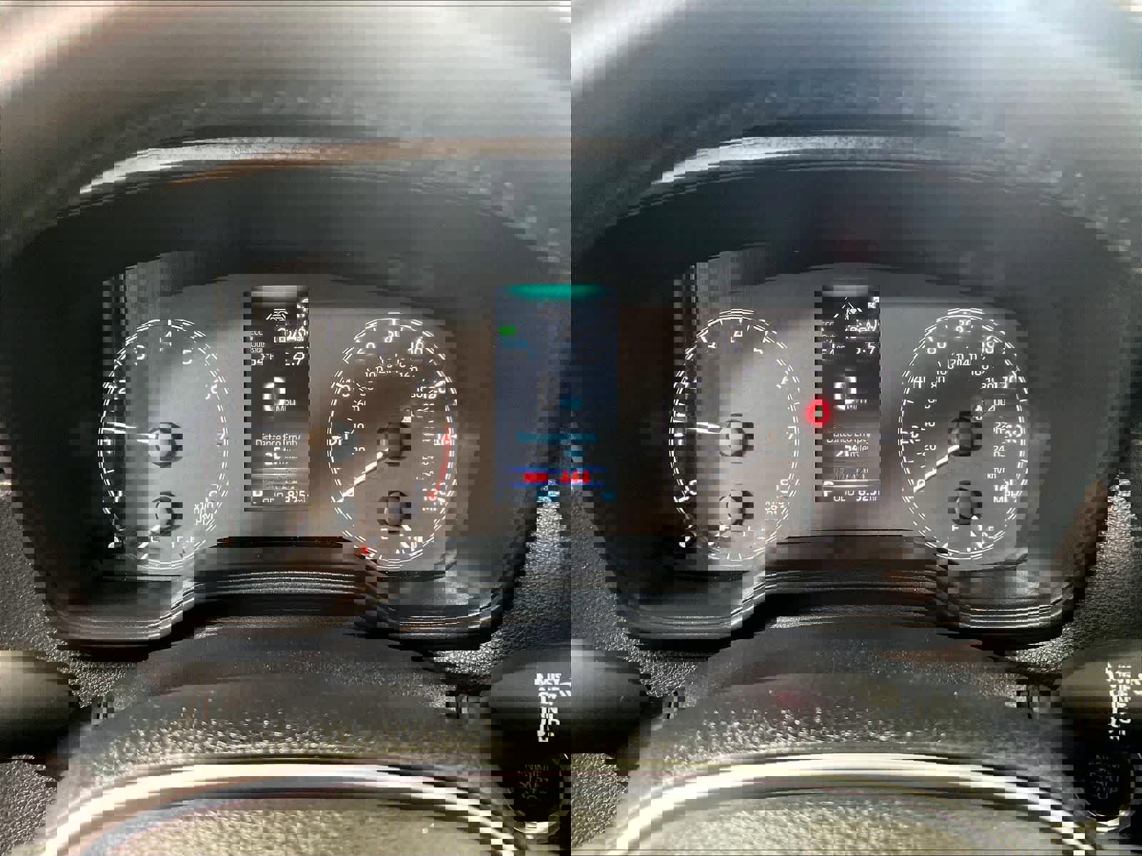 Certified 2025 Toyota Corolla SE FWD image 24