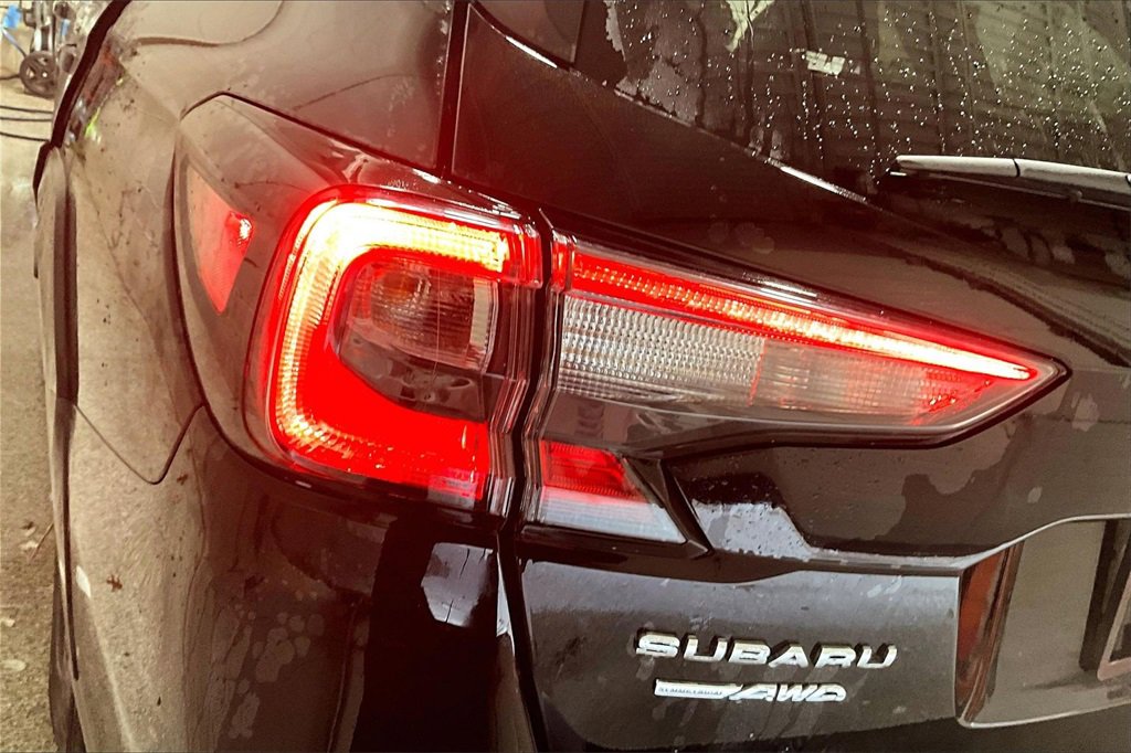 Used 2024 Subaru Outback Premium image 23