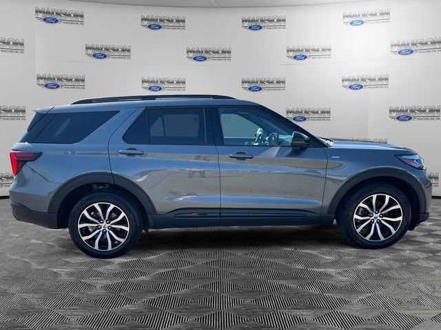 Used 2026 Ford Explorer ST-Line AWD/4WD image 6