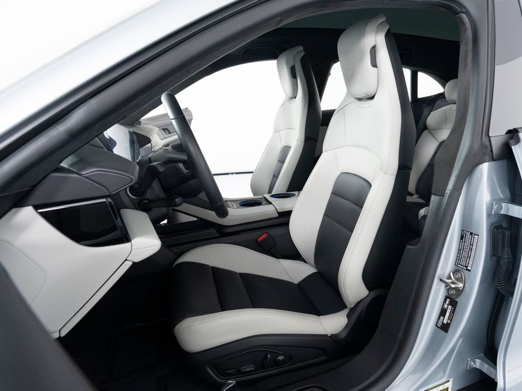 Certified 2022 Porsche Taycan 4S AWD/4WD image 17