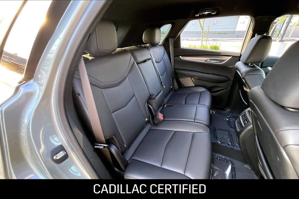 Used 2023 Cadillac XT5 Luxury w/ LPO, Floor Liner Package AWD/4WD image 18