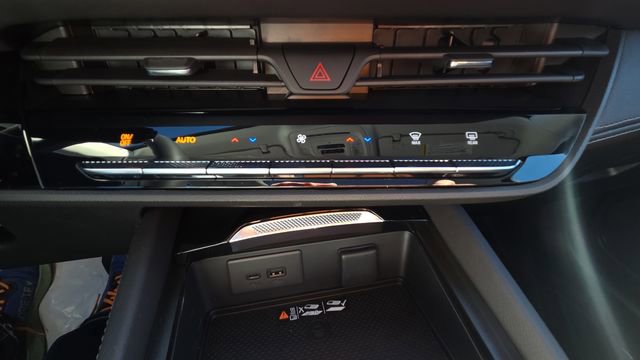 New 2026 Buick Envision Avenir image 36