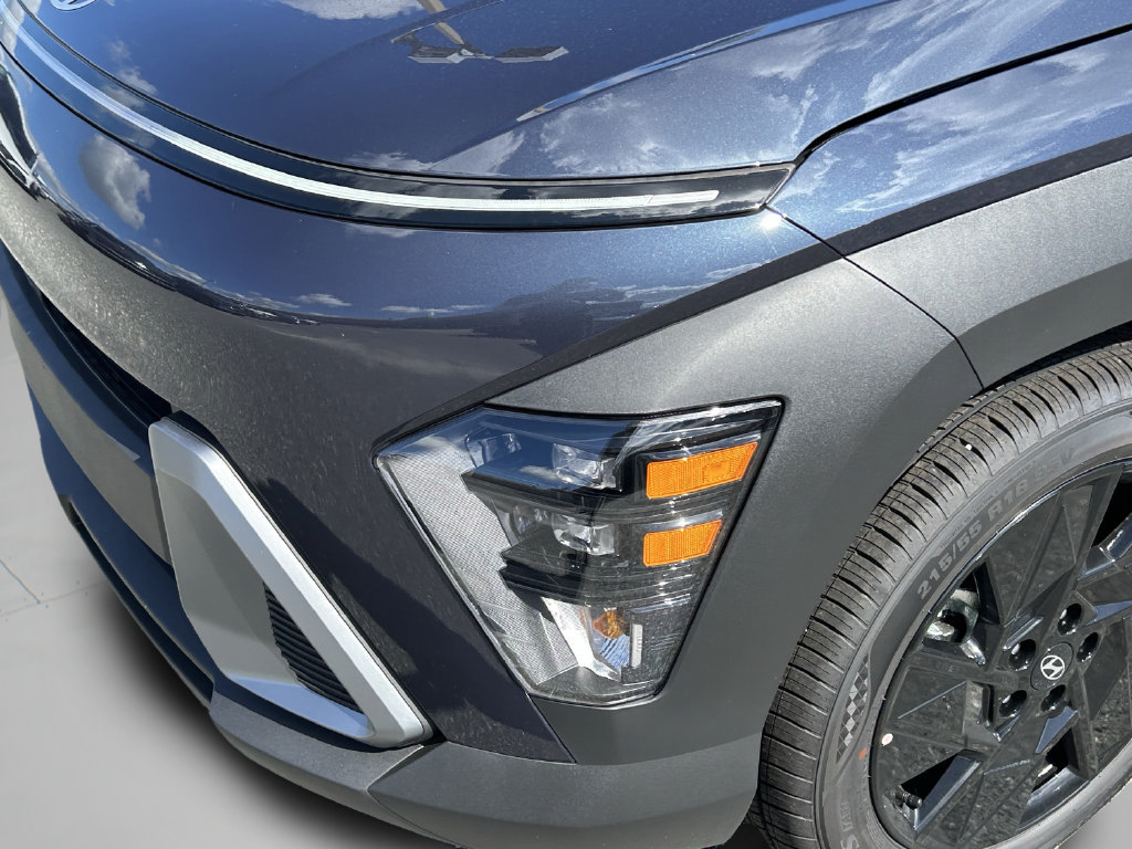 New 2027 Hyundai Kona SEL Sport FWD image 13
