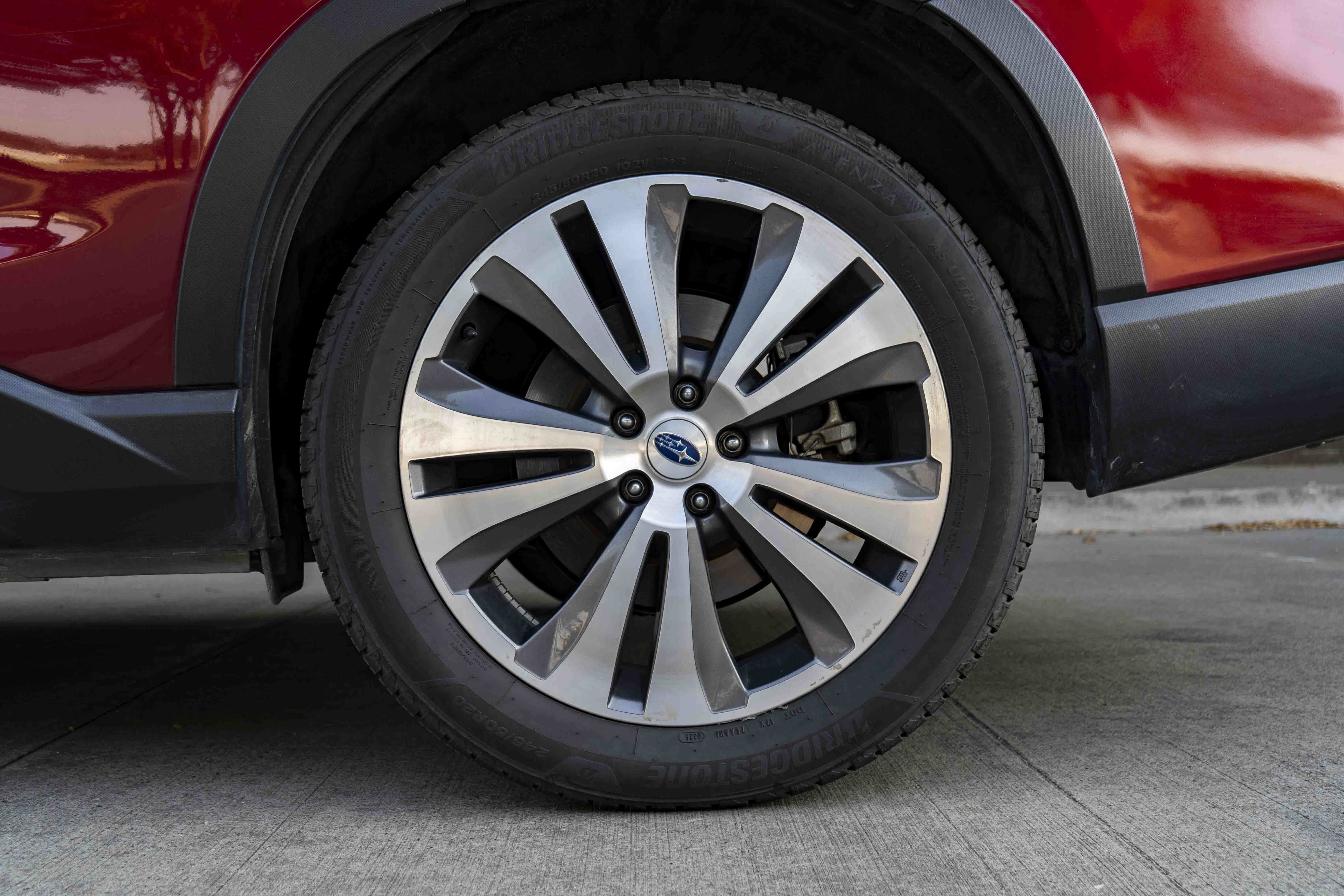 Used 2019 Subaru Ascent Limited AWD/4WD image 15