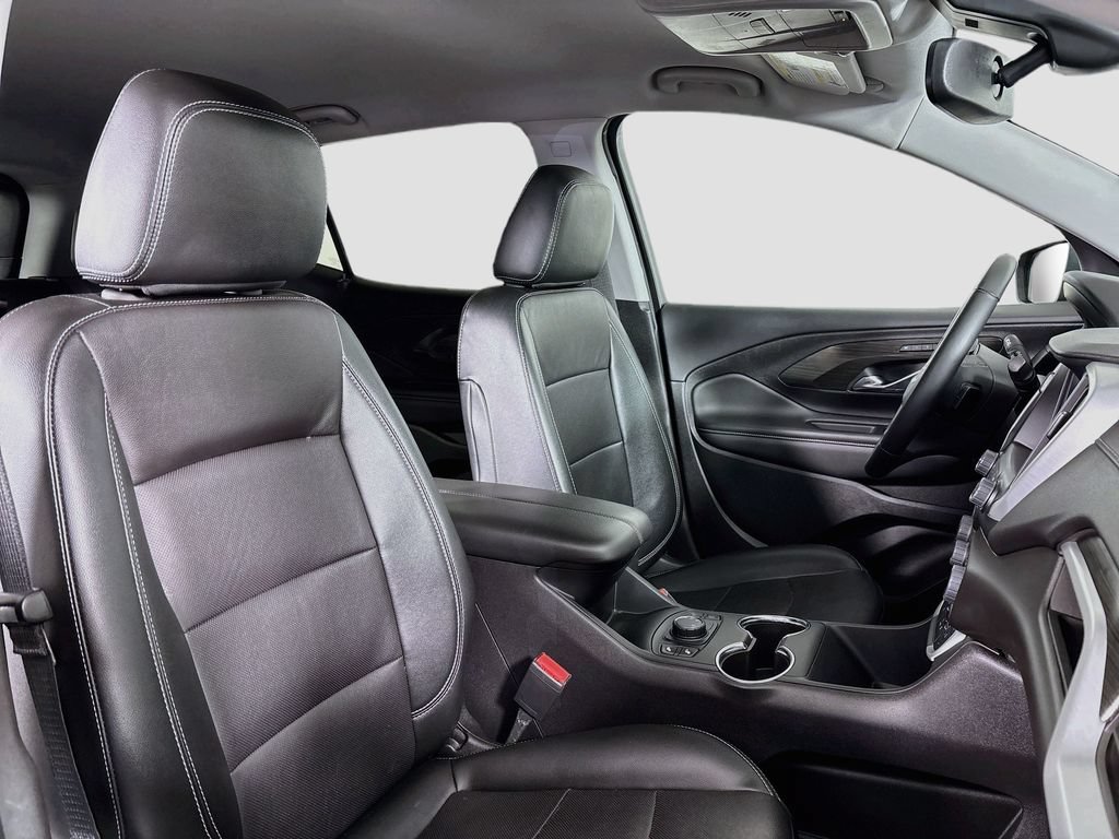 Certified 2024 GMC Terrain SLT AWD/4WD image 30