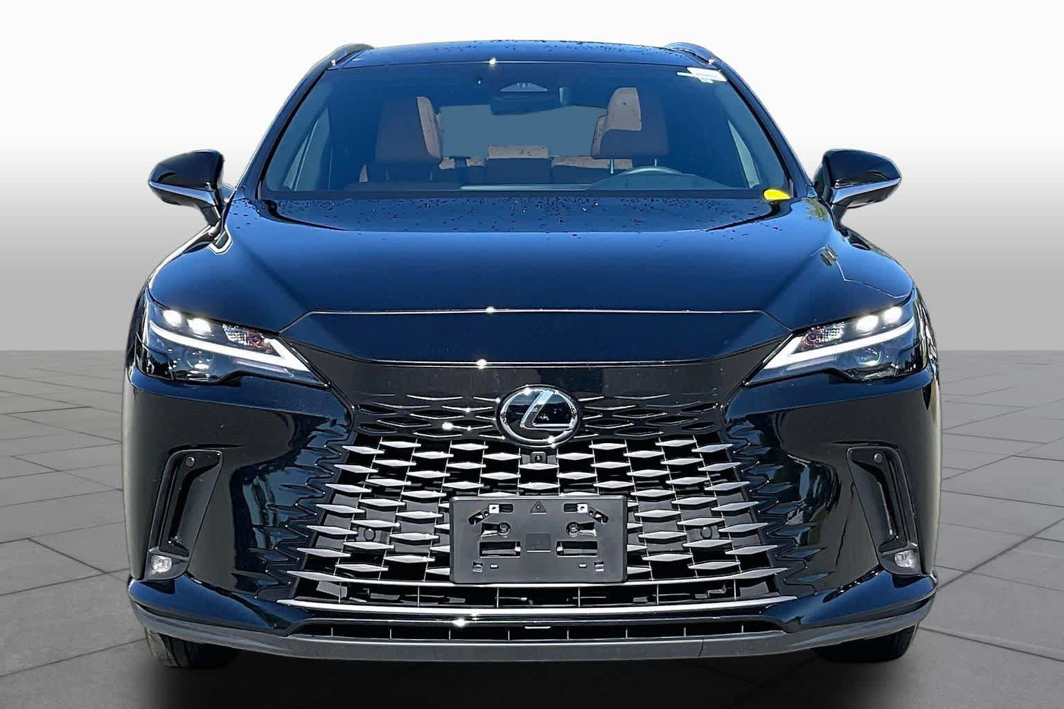 Used 2026 Lexus RX 350 w/ Convenience Package AWD/4WD image 3