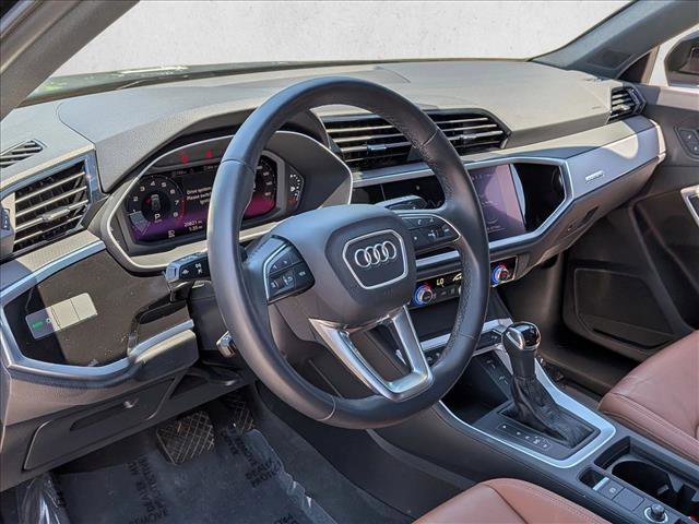Certified 2022 Audi Q3 2.0T Premium w/ Convenience Package AWD/4WD image 10