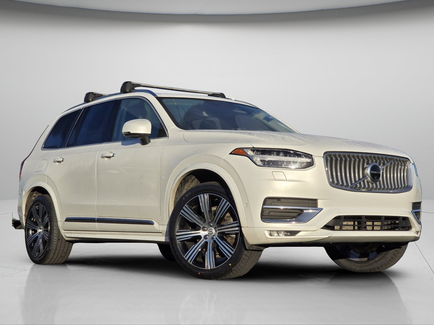 Used 2022 Volvo XC90 T6 Inscription w/ Advanced Package AWD/4WD image 2