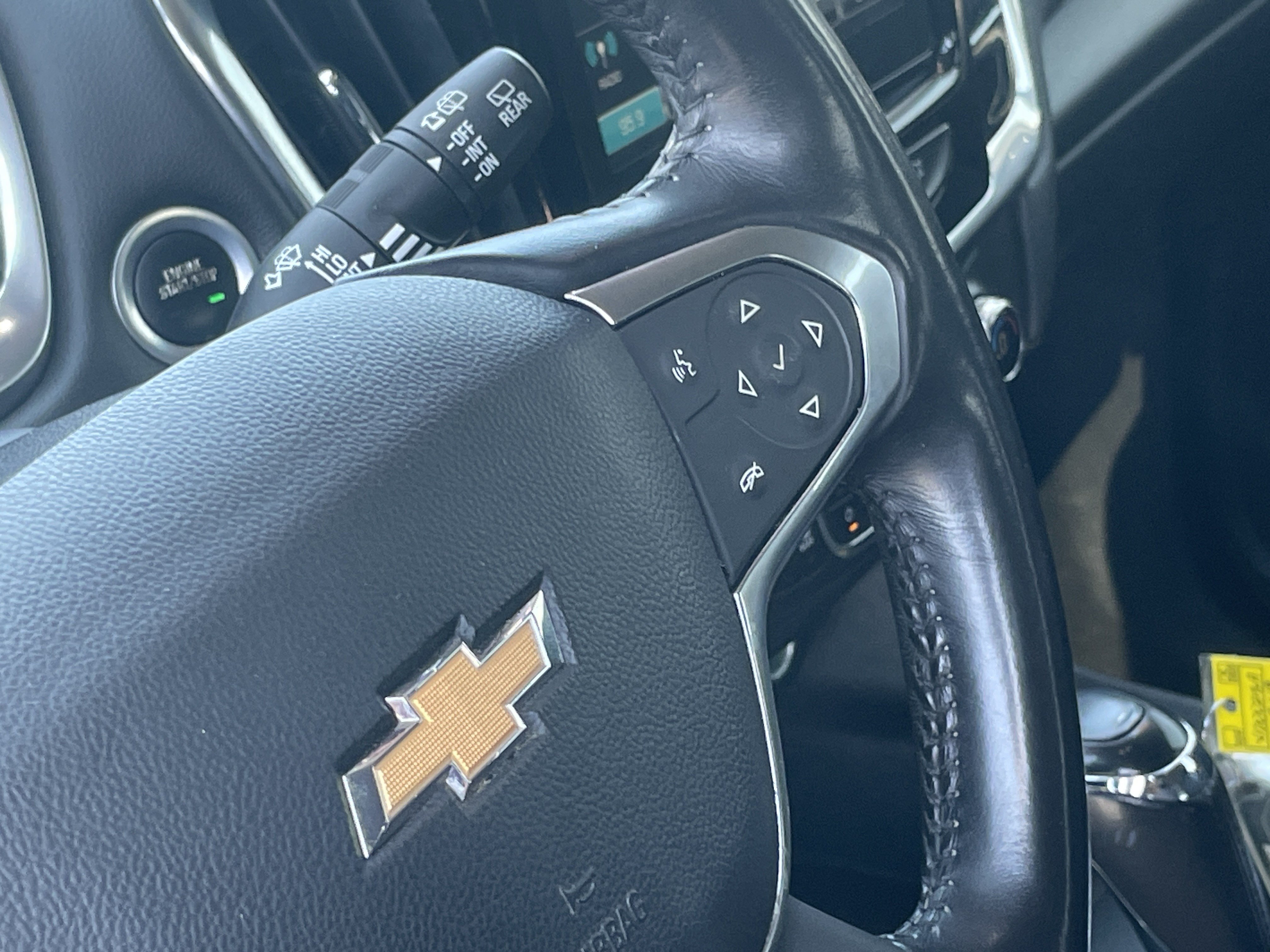 Used 2019 Chevrolet Traverse LT w/ LT Premium Package AWD/4WD image 20