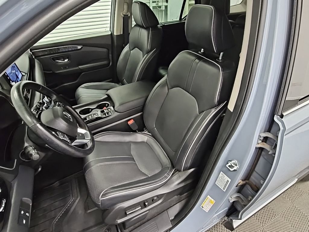 Used 2023 Honda Pilot Elite image 31